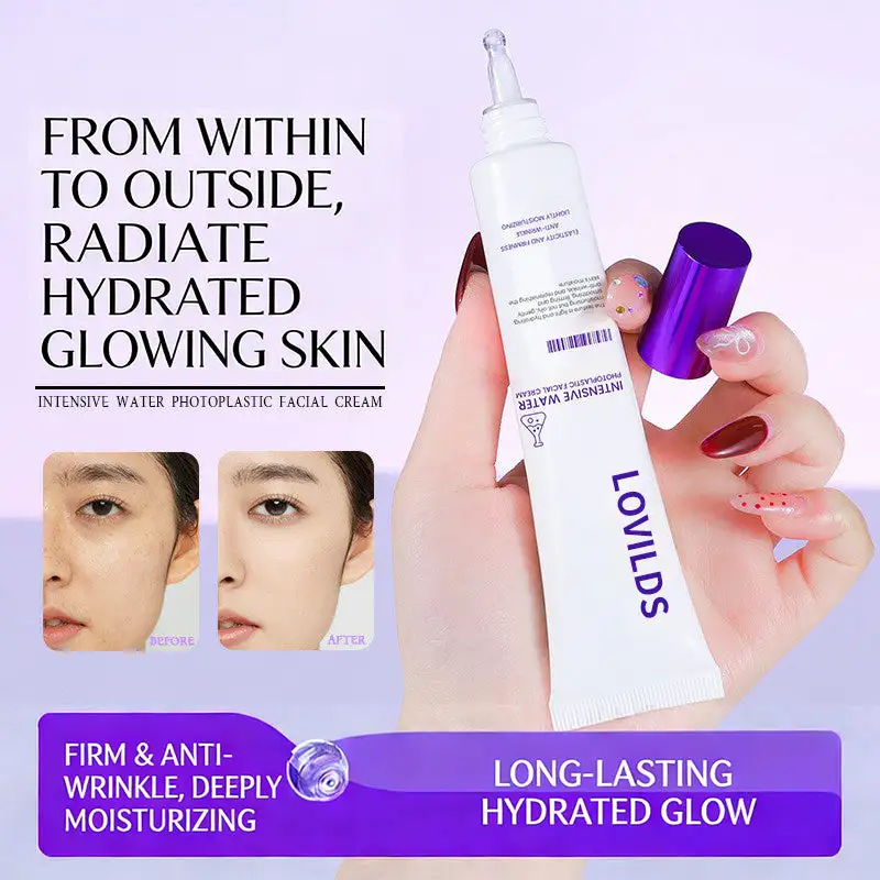 Water Light Anti-Aging Facial Cream - Image 3